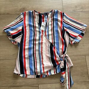 NWT‎ Express Wrap Top Women’s XS Striped Short Bell Sleeve Lowcut V Neck Blouse
